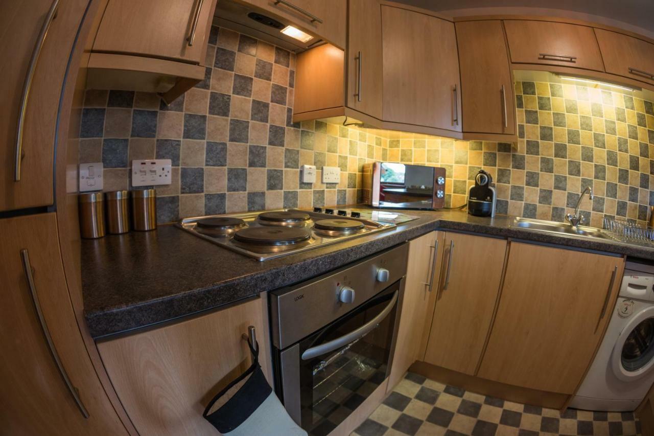 נאירן Grey Stag Apartment מראה חיצוני תמונה